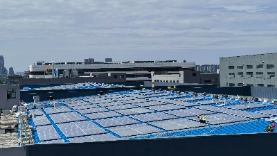 蔚藍鋼構百科：鋼結構廠房屋面加裝光伏，需要如何加固